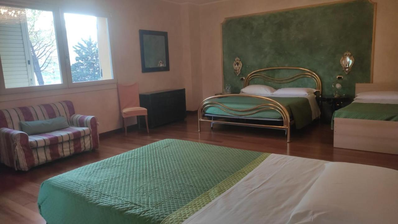 Parco Dei Gelsomini Bed & Breakfast Ascoli Piceno Exterior photo